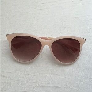 LUCKY BRAND NWOT Blush Gold Cardiff Sunglasses
